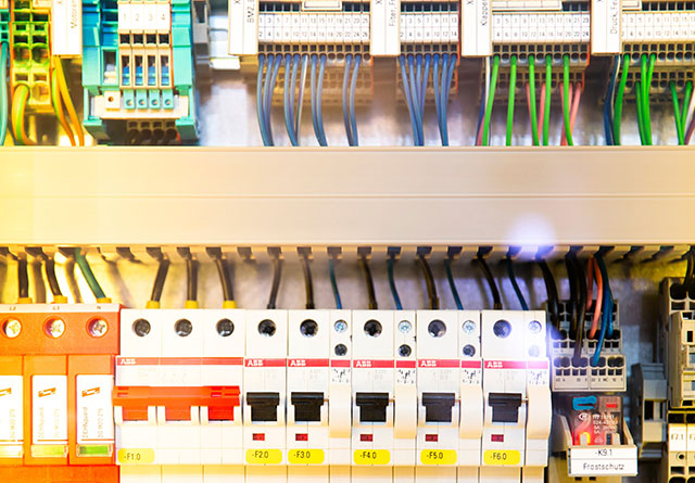 電(diàn)力成套設備